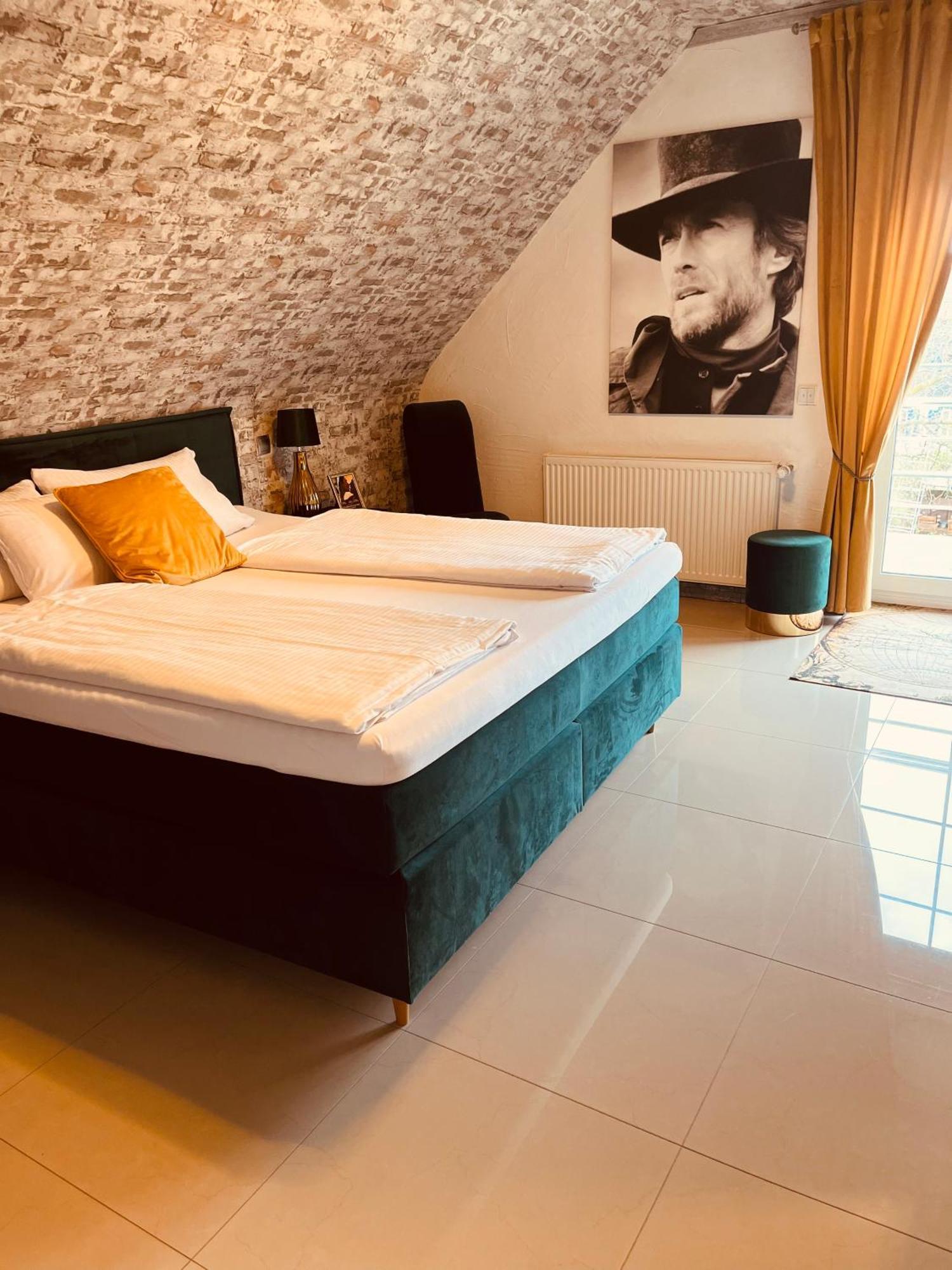 Hotel Karthaeuser Hof Floersheim am Main Zewnętrze zdjęcie