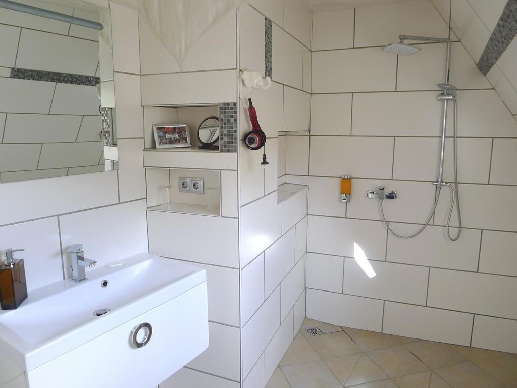 Hotel Karthaeuser Hof Floersheim am Main Zewnętrze zdjęcie